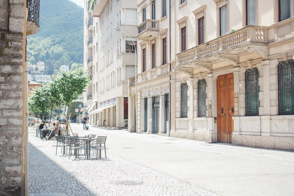 Alessia'S Place Como Luaran gambar