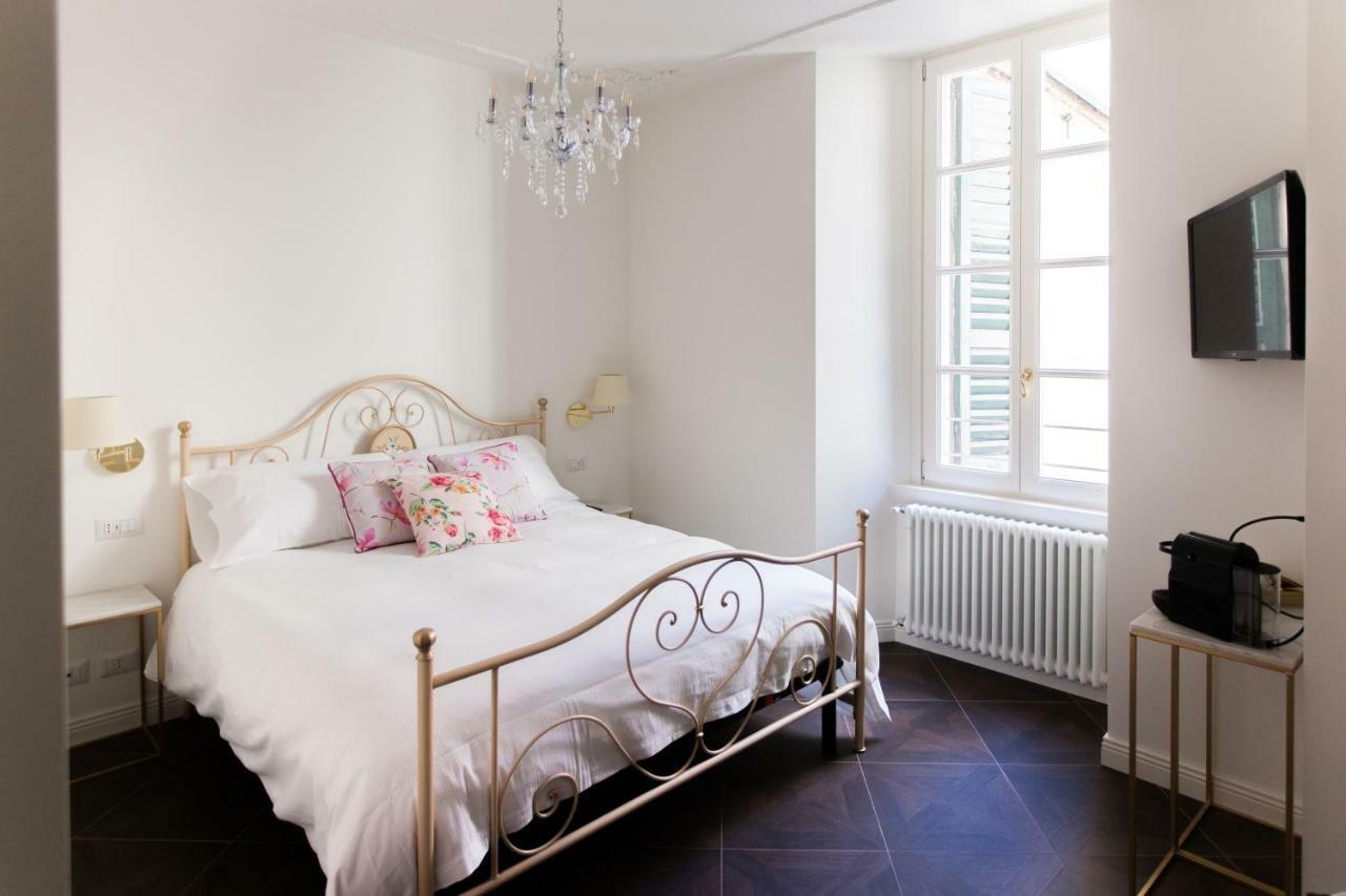 Alessia'S Place Como Luaran gambar