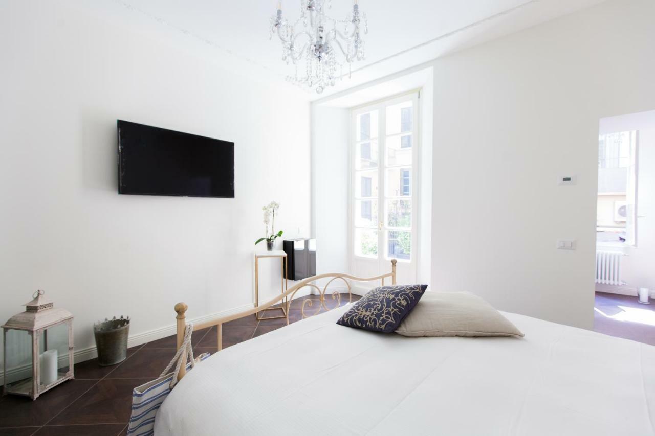 Alessia'S Place Como Luaran gambar
